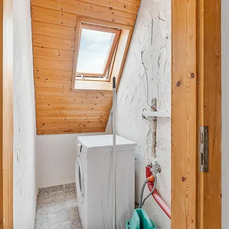 Guenstige Fuer Monteure In Suppingen-laichingen Tv,wifi,parking Apartmán