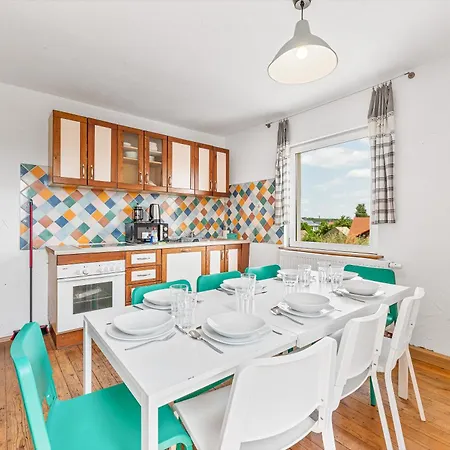 Guenstige Fuer Monteure In Suppingen-laichingen Ulm,neu-ulm,tv,wifi,parking Appartement Laichingen