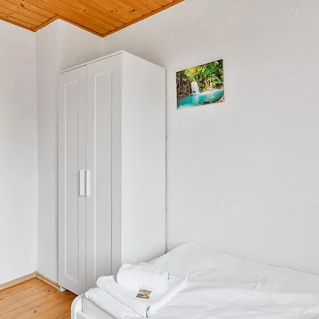 Guenstige Fuer Monteure In Suppingen-laichingen Tv,wifi,parking Apartmán Laichingen