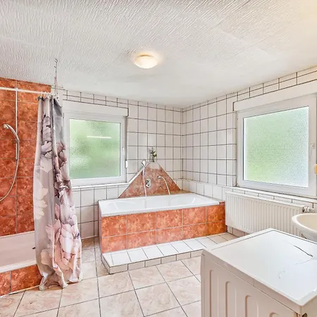 Guenstige Fuer Monteure In Suppingen-laichingen Tv,wifi,parking *