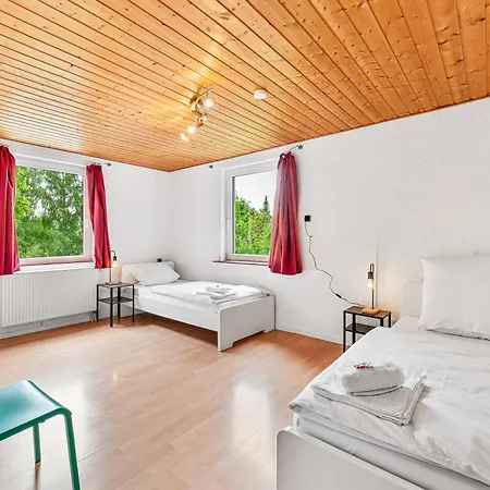 Guenstige Fuer Monteure In Suppingen-laichingen Tv,wifi,parking Apartmán *