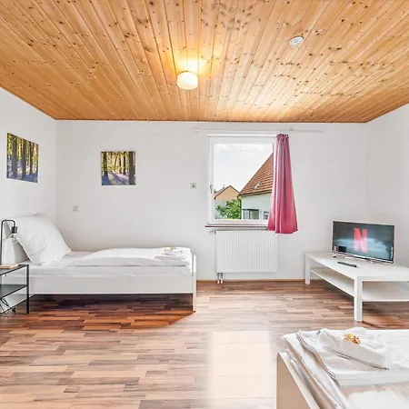 Guenstige Fuer Monteure In Suppingen-laichingen Ulm,neu-ulm,tv,wifi,parking Appartement *