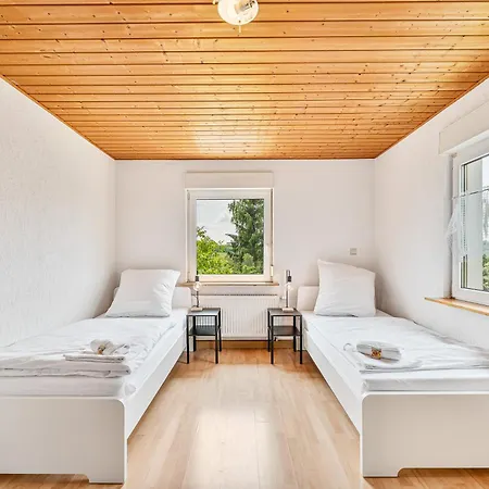 Guenstige Fuer Monteure In Suppingen-laichingen Tv,wifi,parking * Laichingen